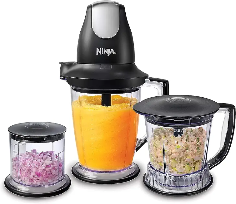 Ninja QB1004 Blender/Food Processor with 450-Watt Base, 48oz Pitcher, 16oz Chopper Bowl, and 40oz Processor Bowl for Shakes, Smoothies, and Meal Prep,Black