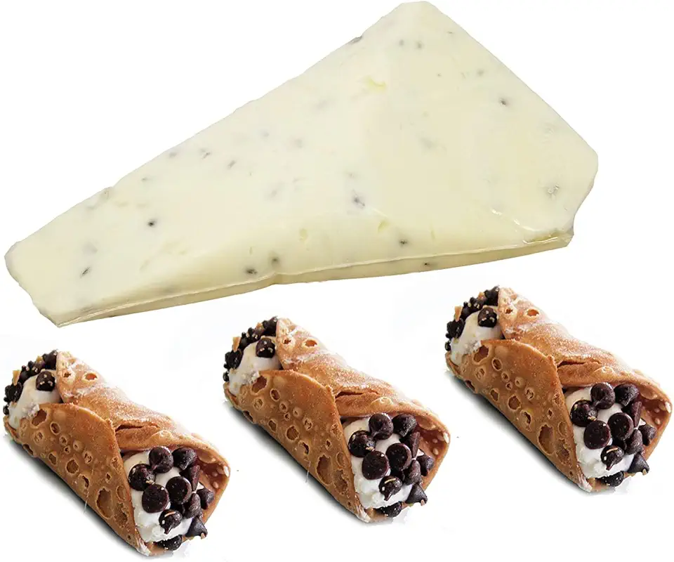 New York Fresh Cannoli Cream - 6 Pounds Frank and Sal Bakery - Four 1.5-lb pastry bags.