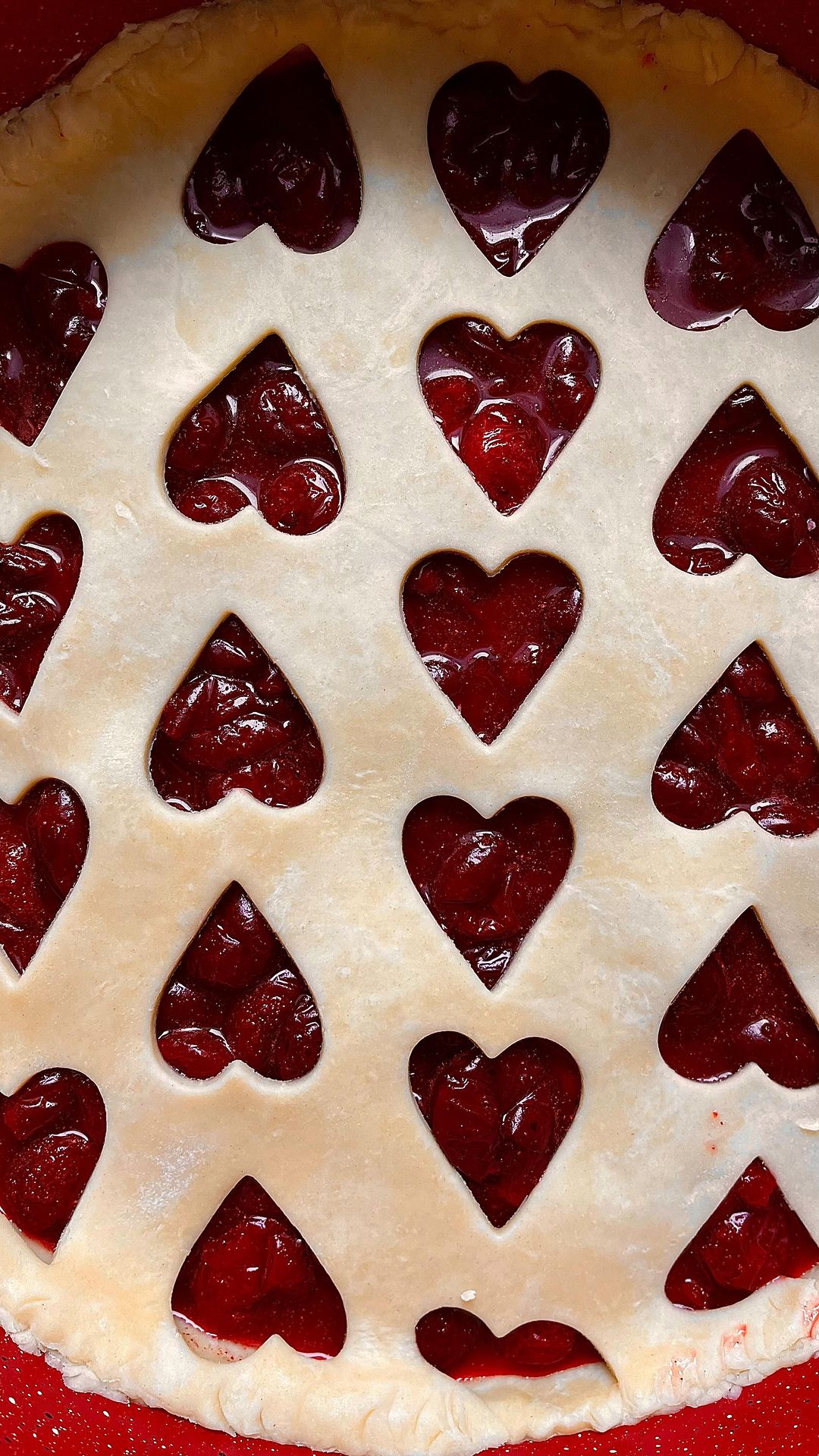 Perfectly Baked Cherry Pie: A Simple Recipe for Beginners