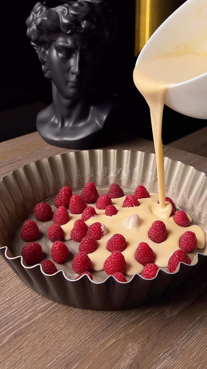 Delicioso pastel de frambuesa en 10 minutos