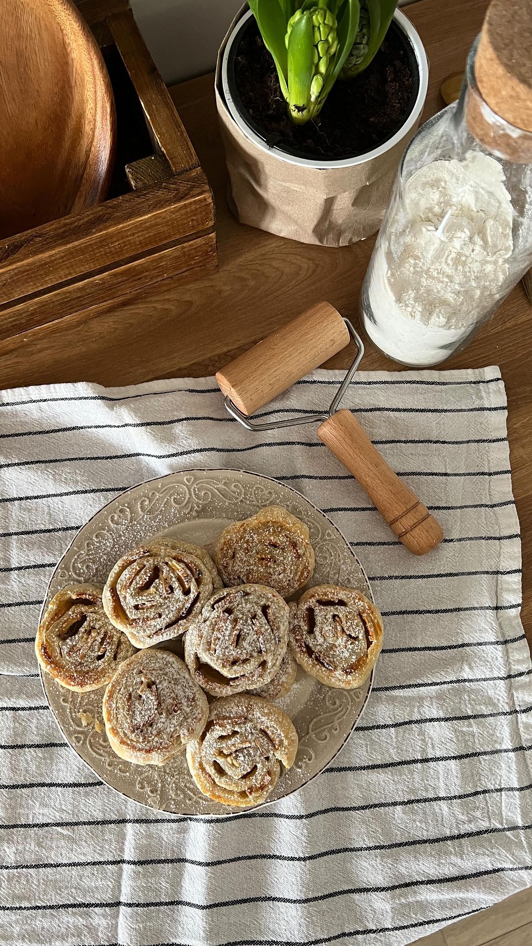 Apple Puff Pastries