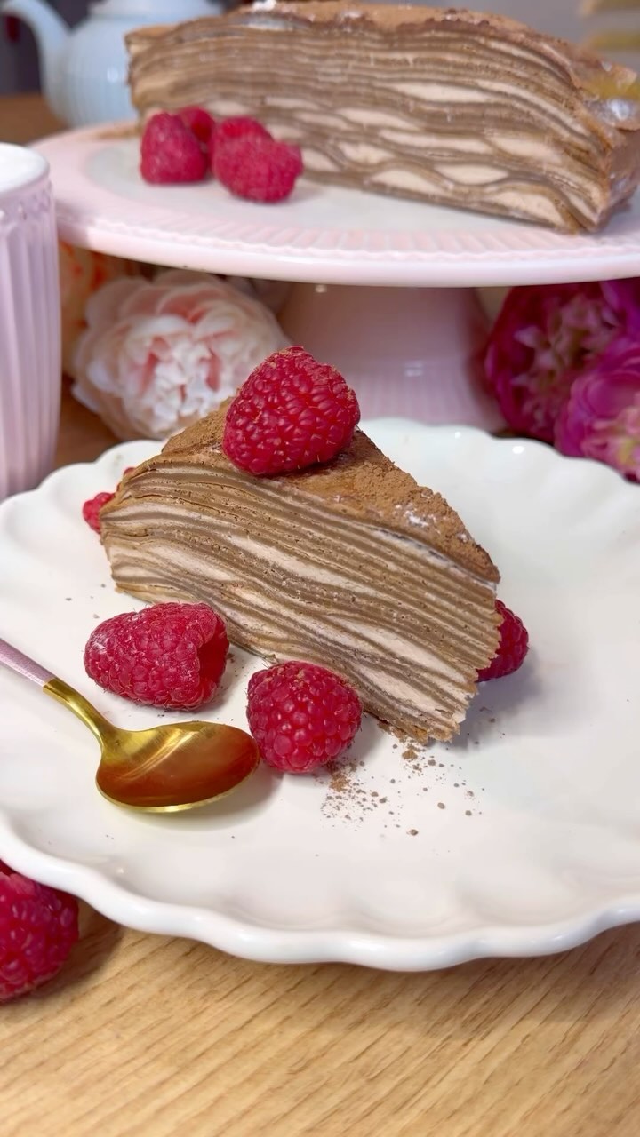 Perfectly Layered Chocolate Crepe Cake: Easy Recipe for Maslenitsa