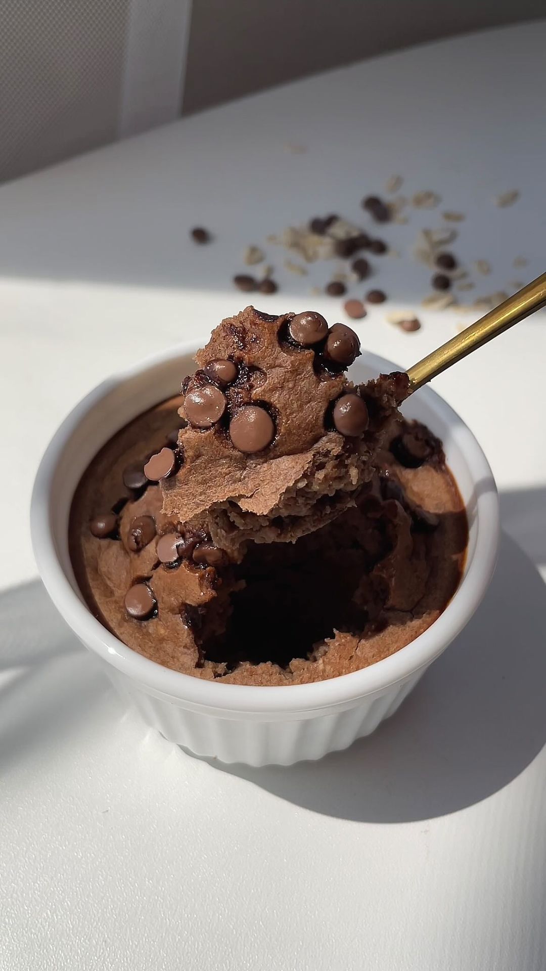 Rápido bizcocho de chocolate y plátano sin harina en solo 30 minutos