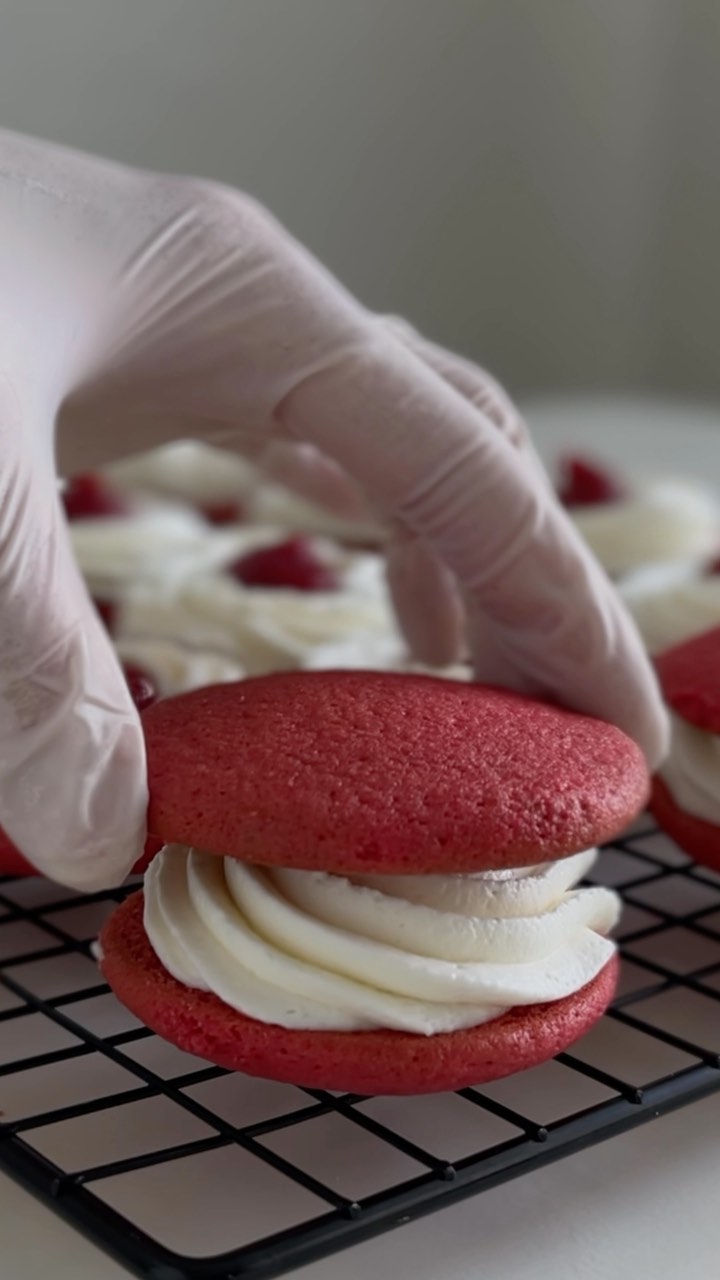 Red Velvet Pastries