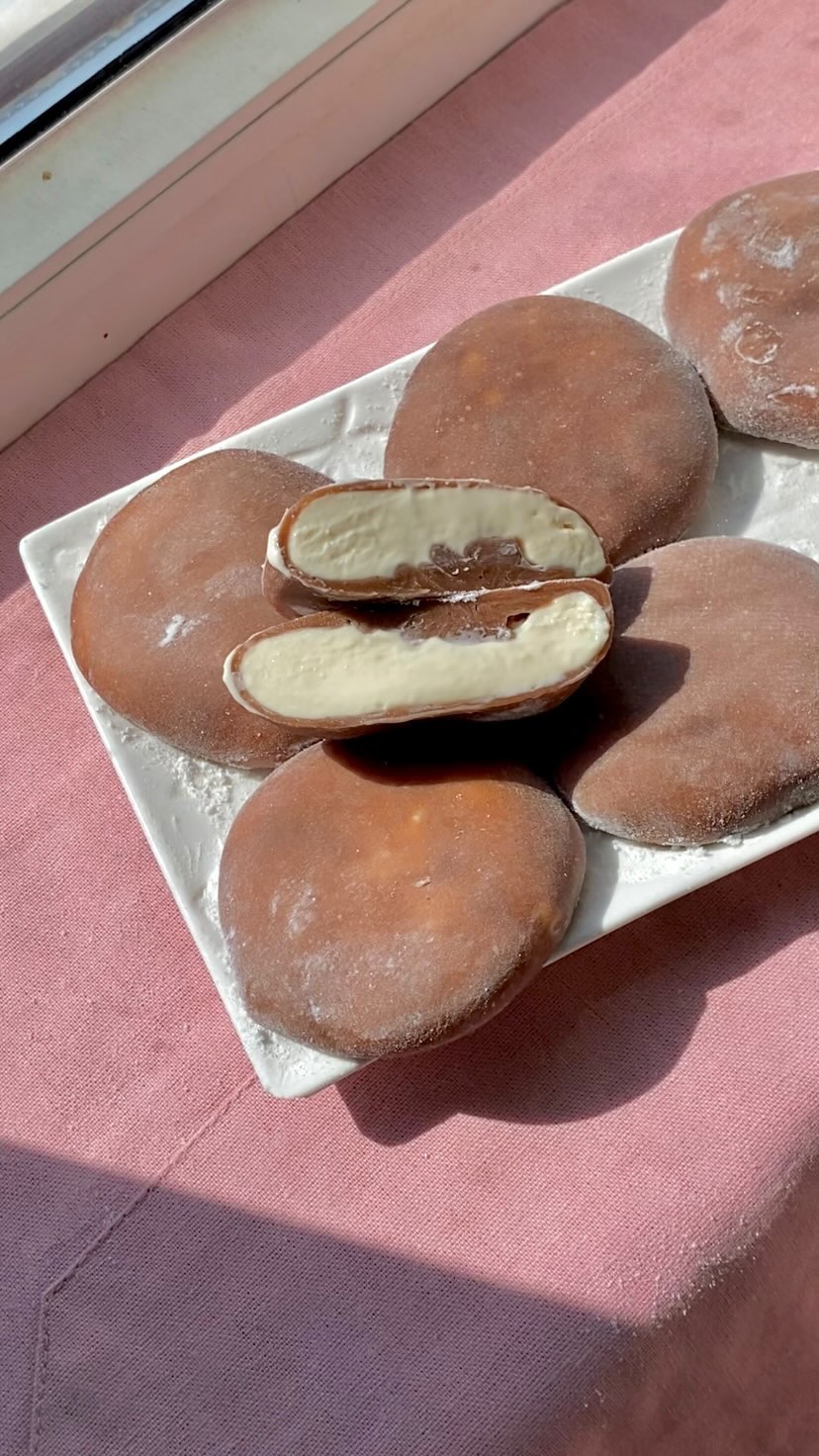 Homemade Mochi with Mascarpone & Coconut