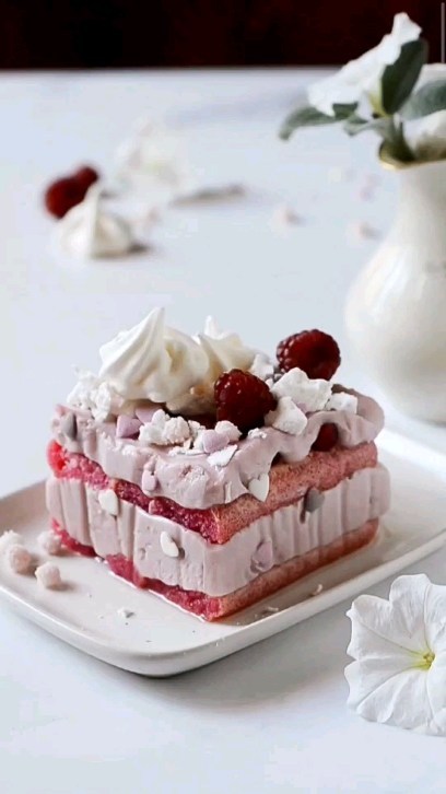 Raspberry Ricotta Tiramisu