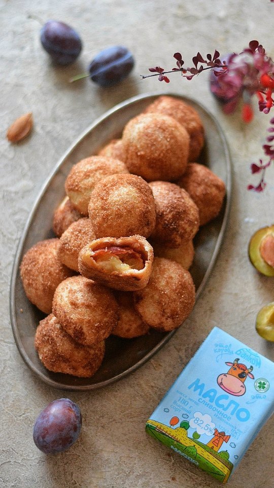 Plum Stone Cookies