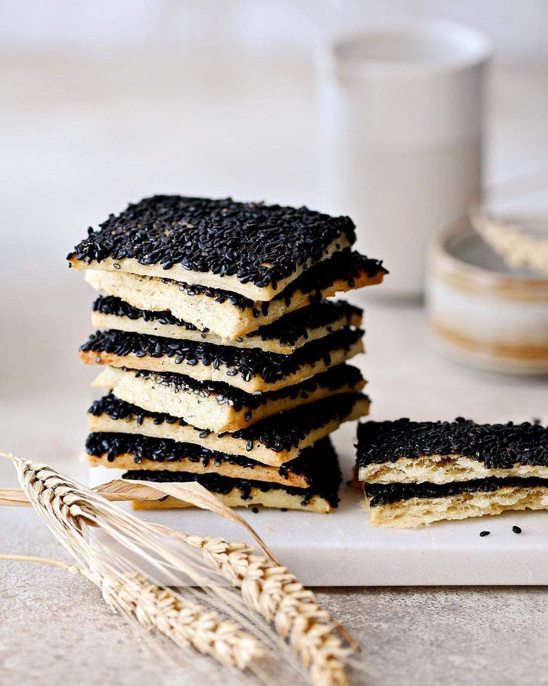 Black sesame lean cookies