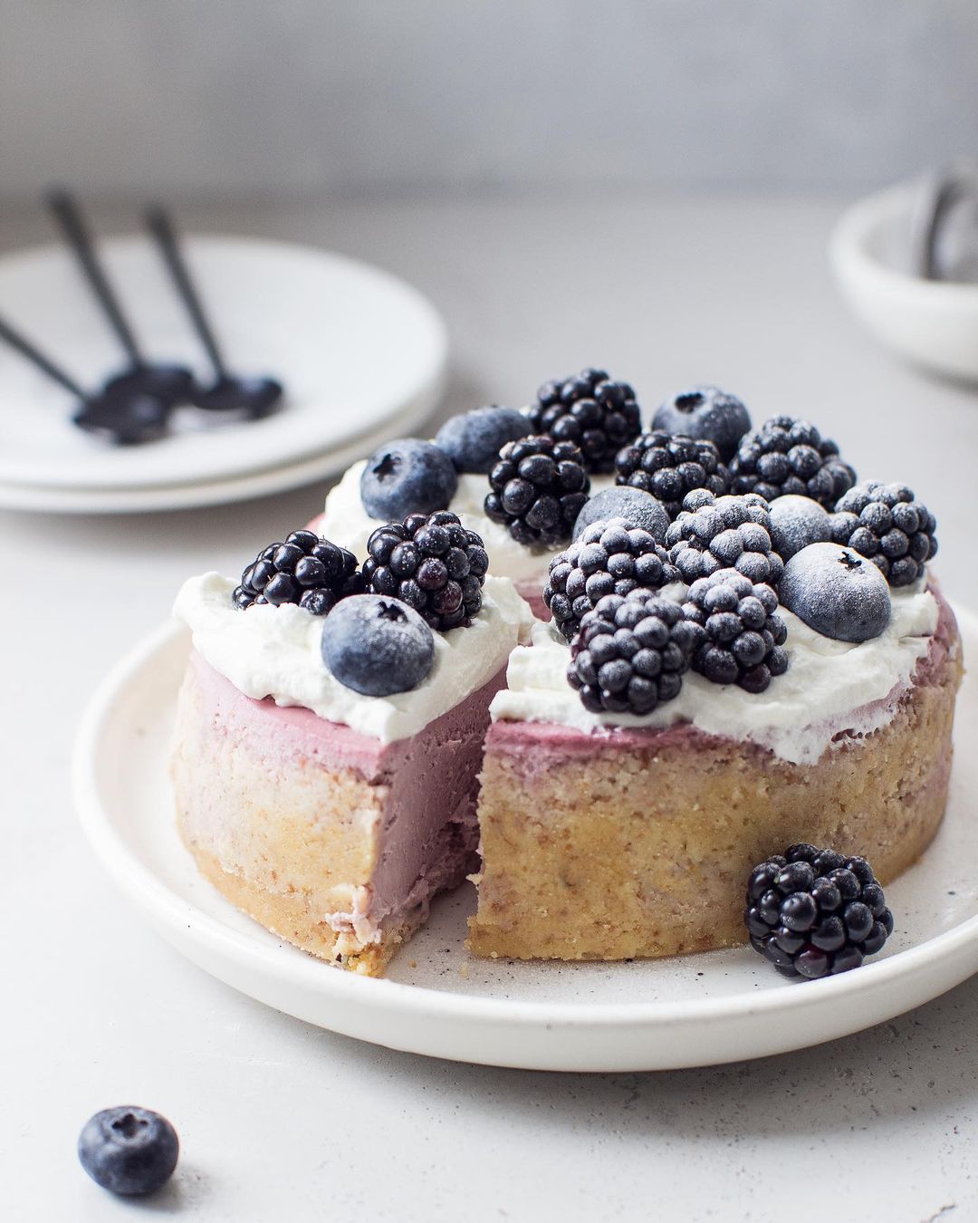 Blackberry mini cheesecake