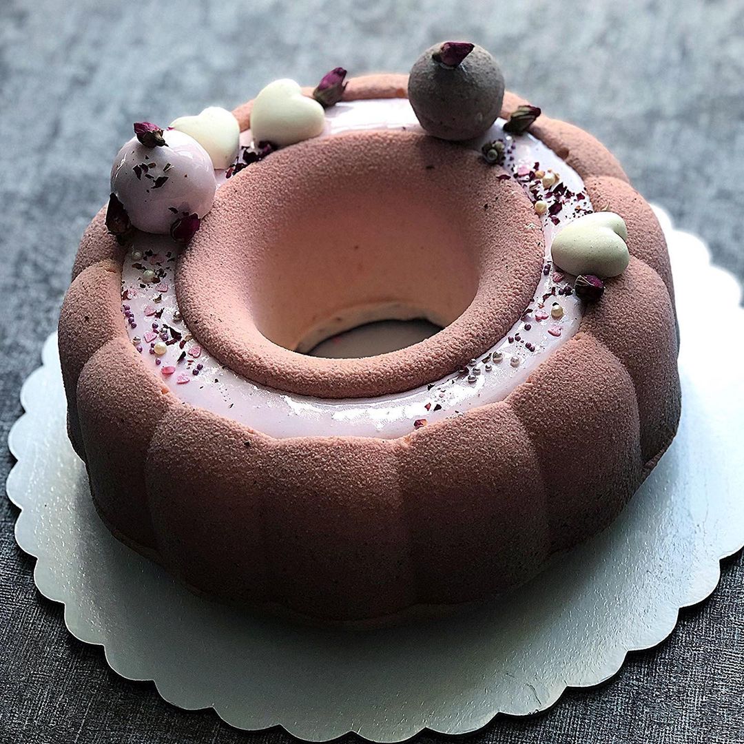 Caprice mousse cake