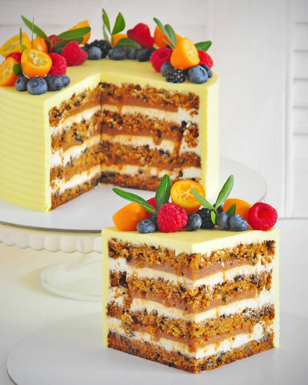 CARROT CAKE WITH ORANGE CARAMEL