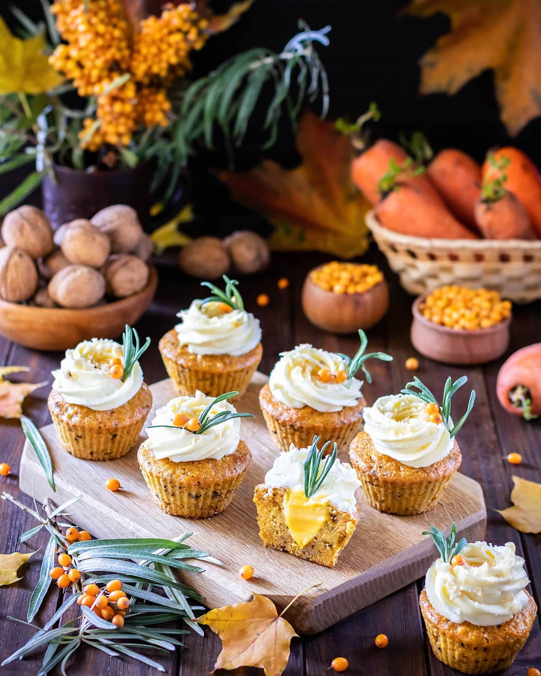 Carrot cupcakes with sea buckthorn curd