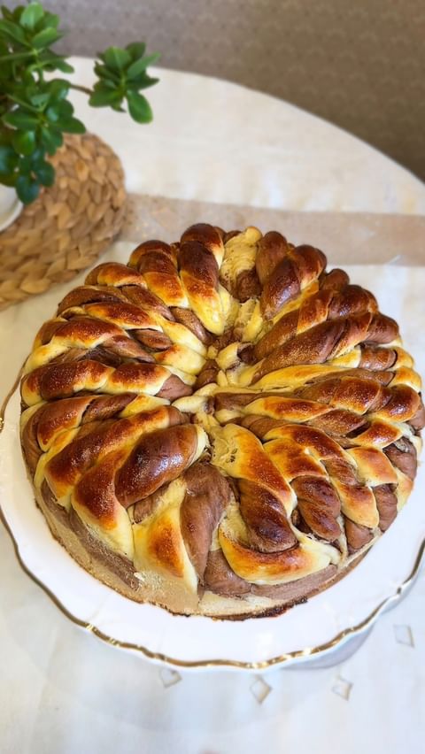 Chocolate and Vanilla Twist Pie Recipe