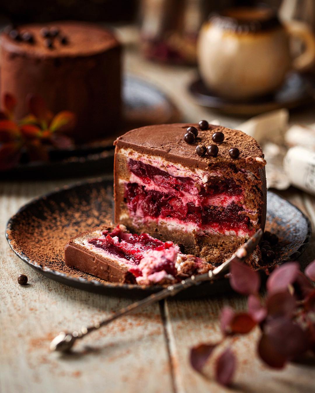 CHOCOLATE CAKES WITH CHERRY