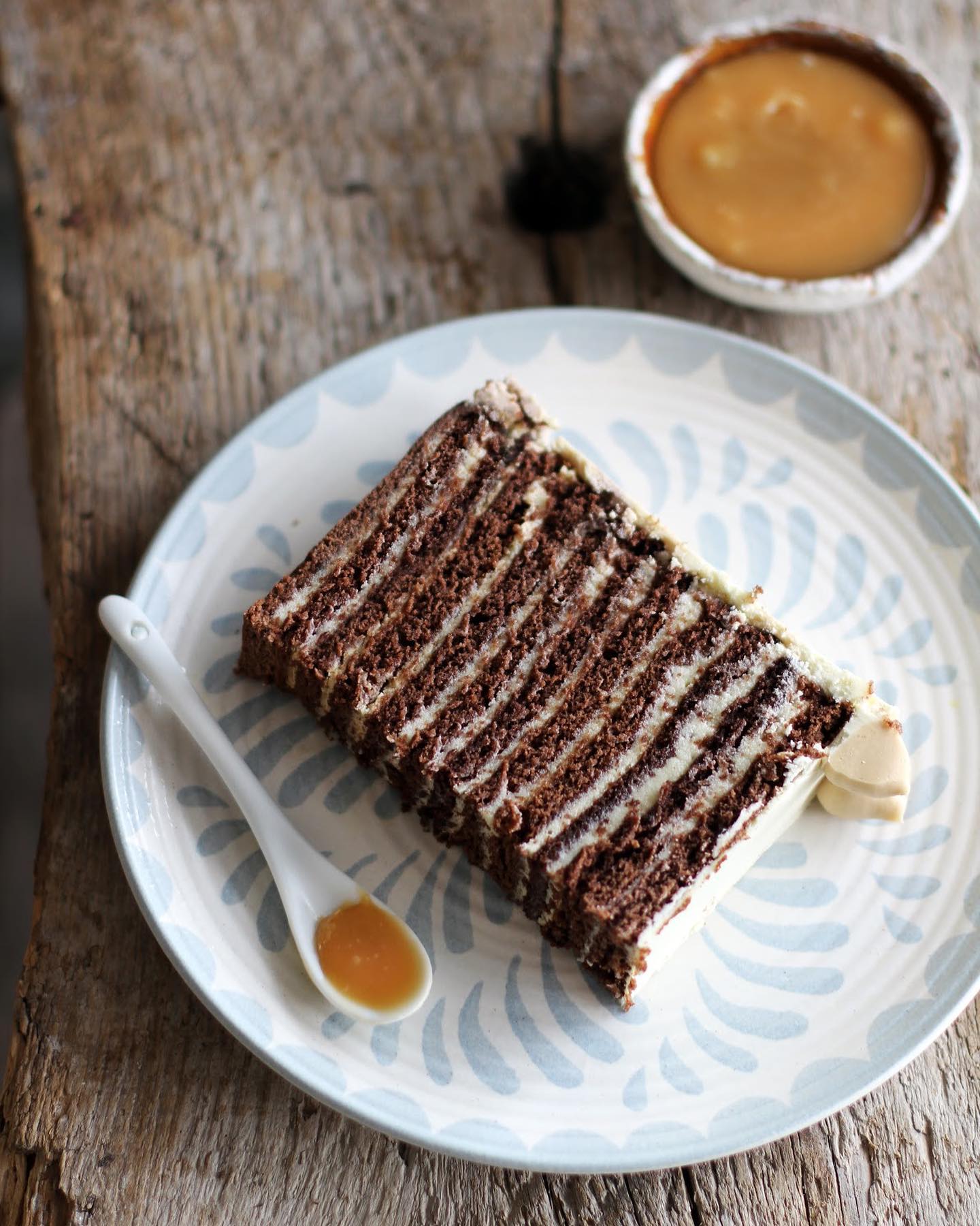 Chocolate honey cake with amazing milky custard