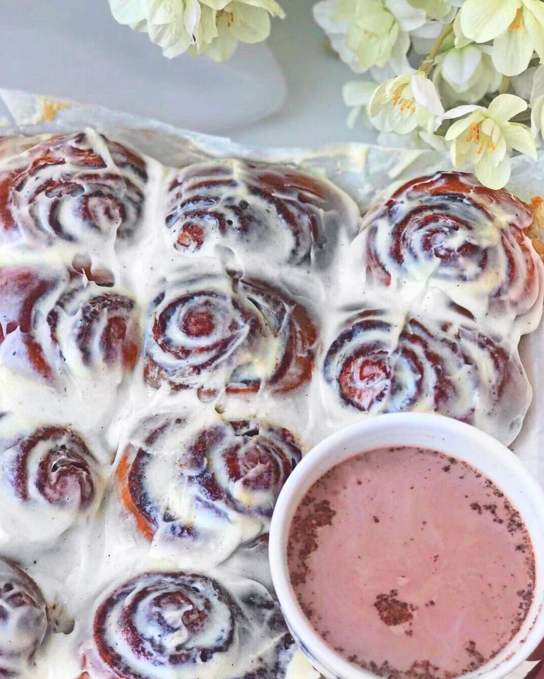 Cinnabons