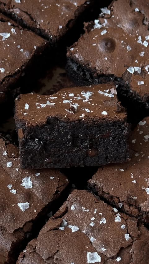 Decadent Brownies with Chocolate Liqueur