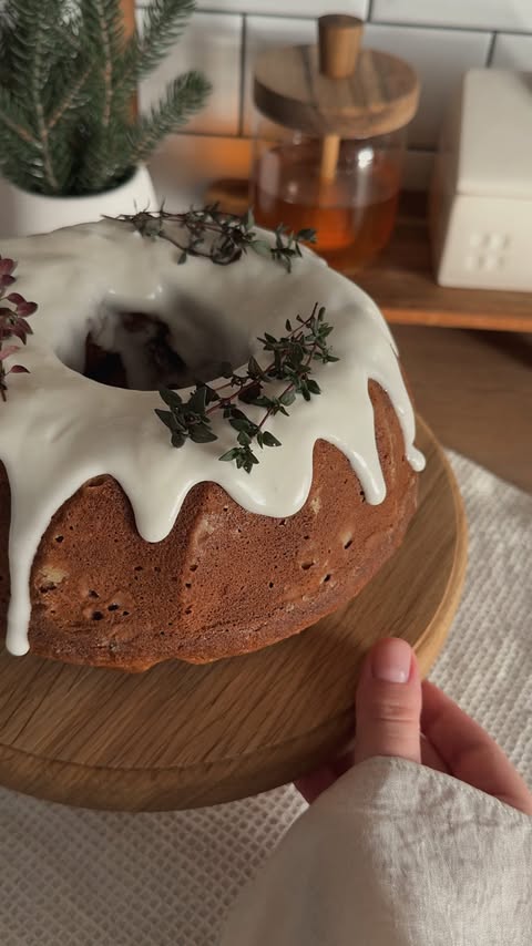 Delicious Cinnamon Bundt Cake Recipe