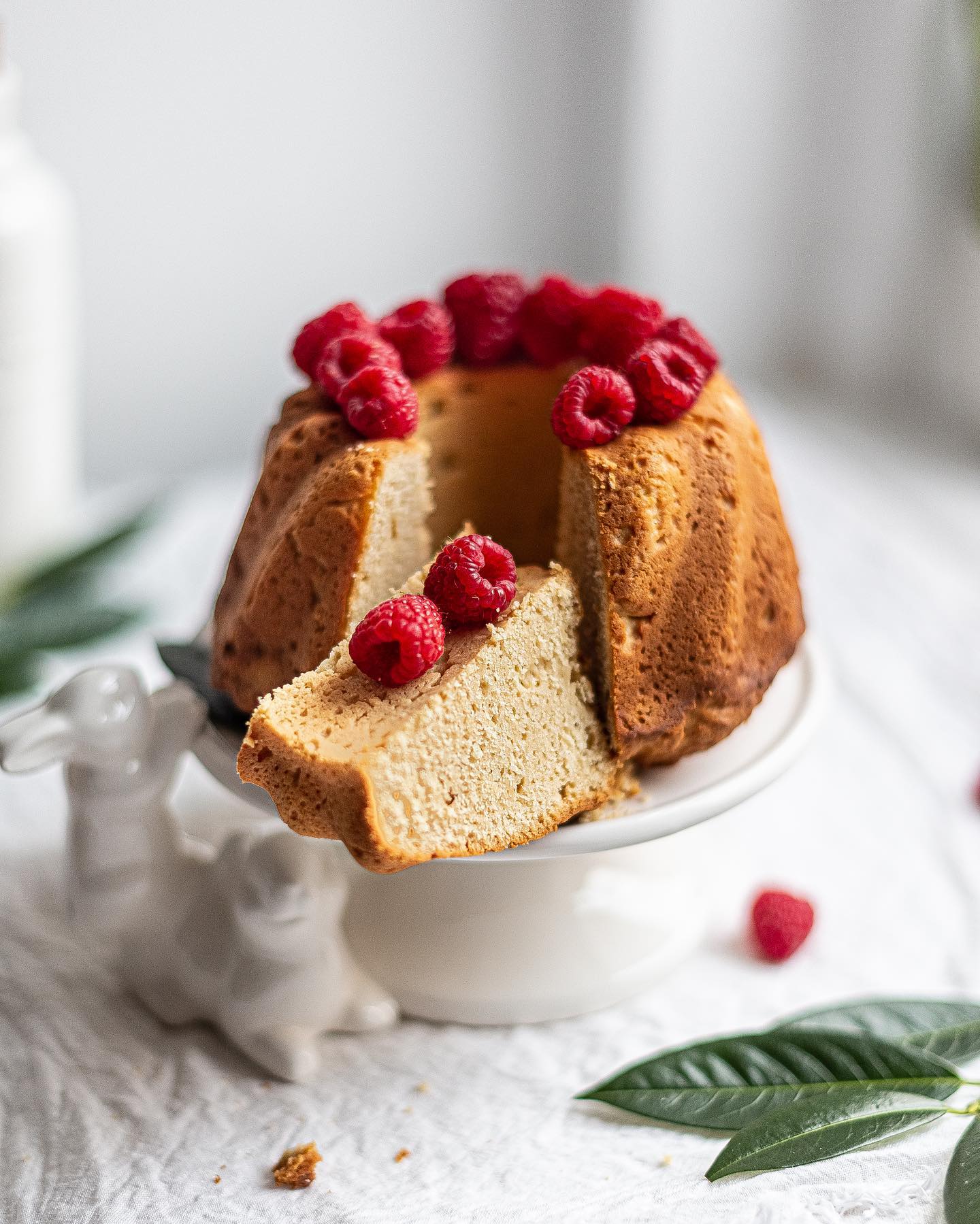 Easy-to-make mascarpone tea cake