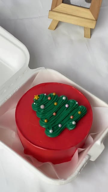 Festive New Year Tree Cake Decoration