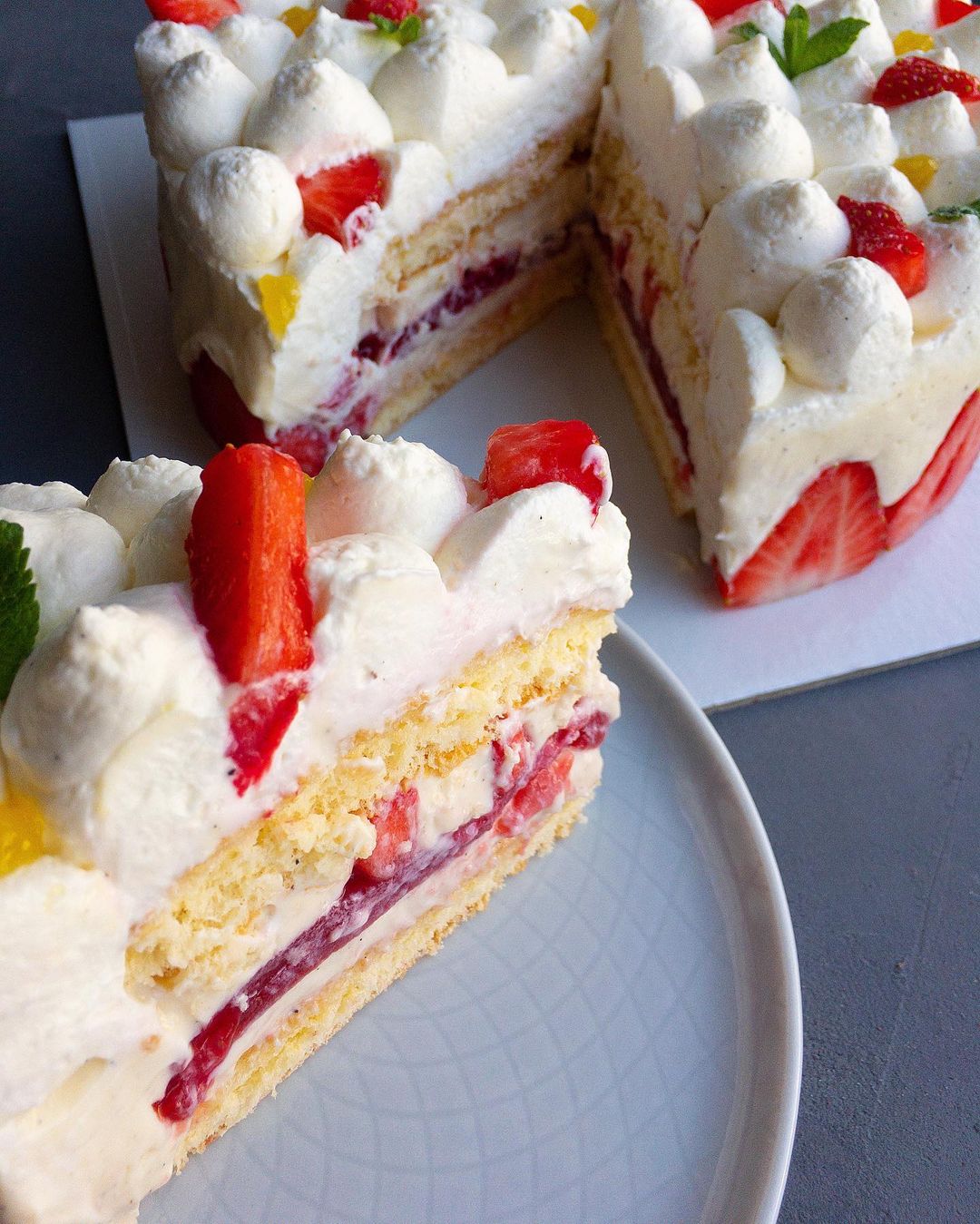 Fragrant Fraisier cake