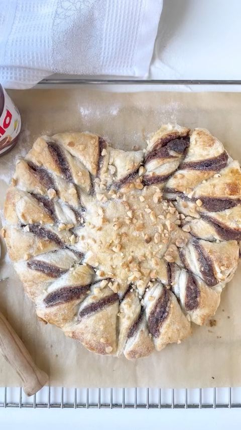 Heart-Shaped Nutella Pie for Valentine's Day