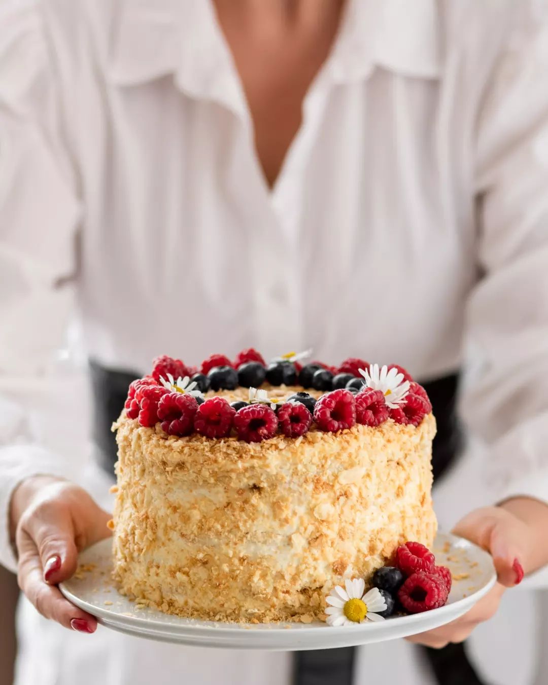 Homemade Millefeuille cake with mascarpone & fresh berries