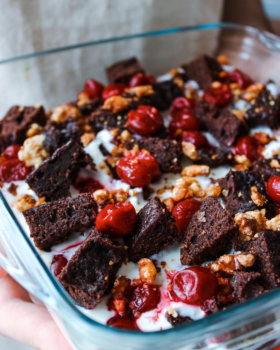 Mega trifle with cherry and walnuts