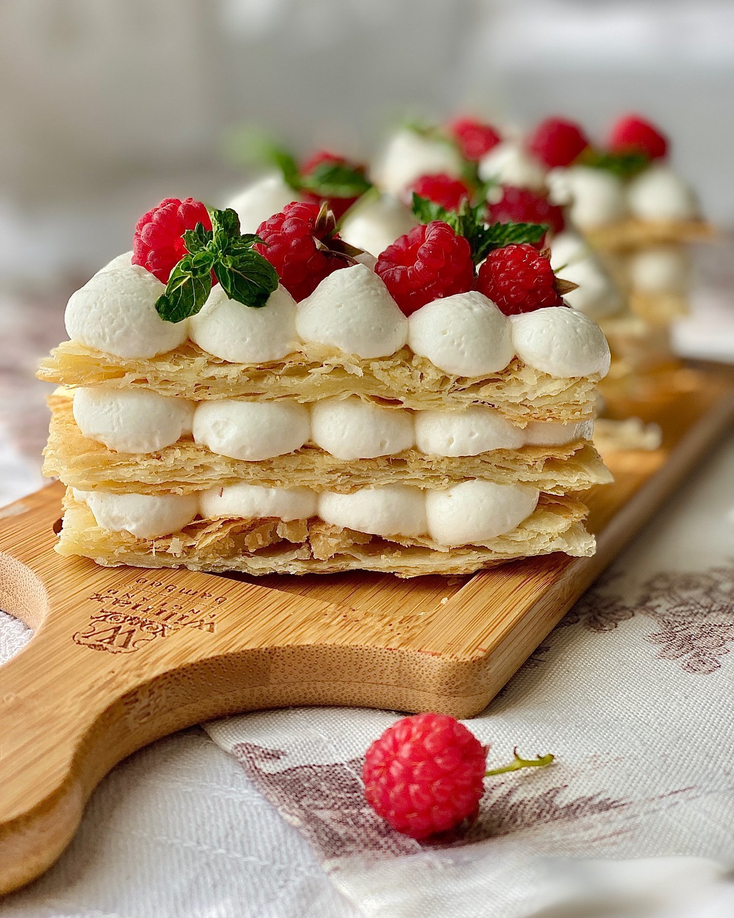 Millefeuille shortcakes