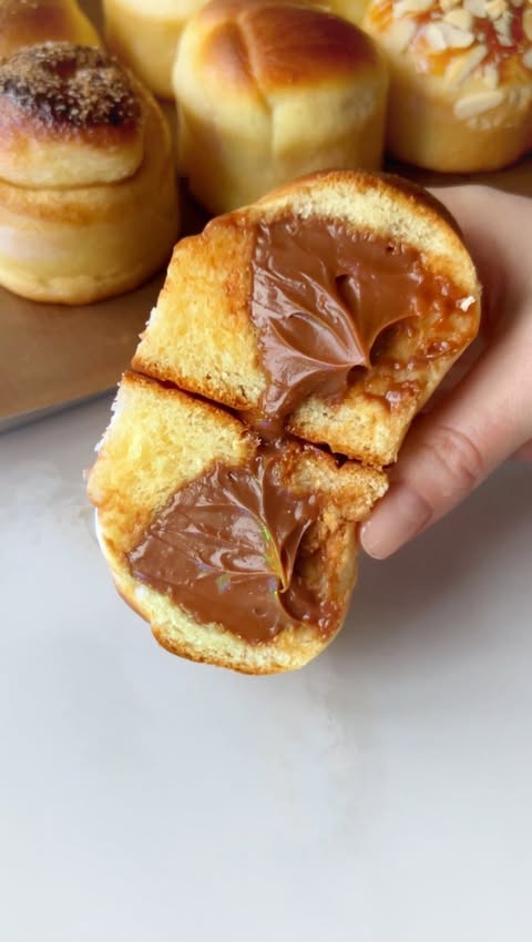 Mini Brioche Buns with Chocolate Caramel Filling