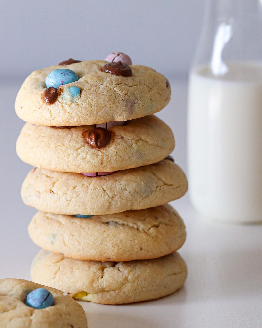 Nutella & M&M's cookies