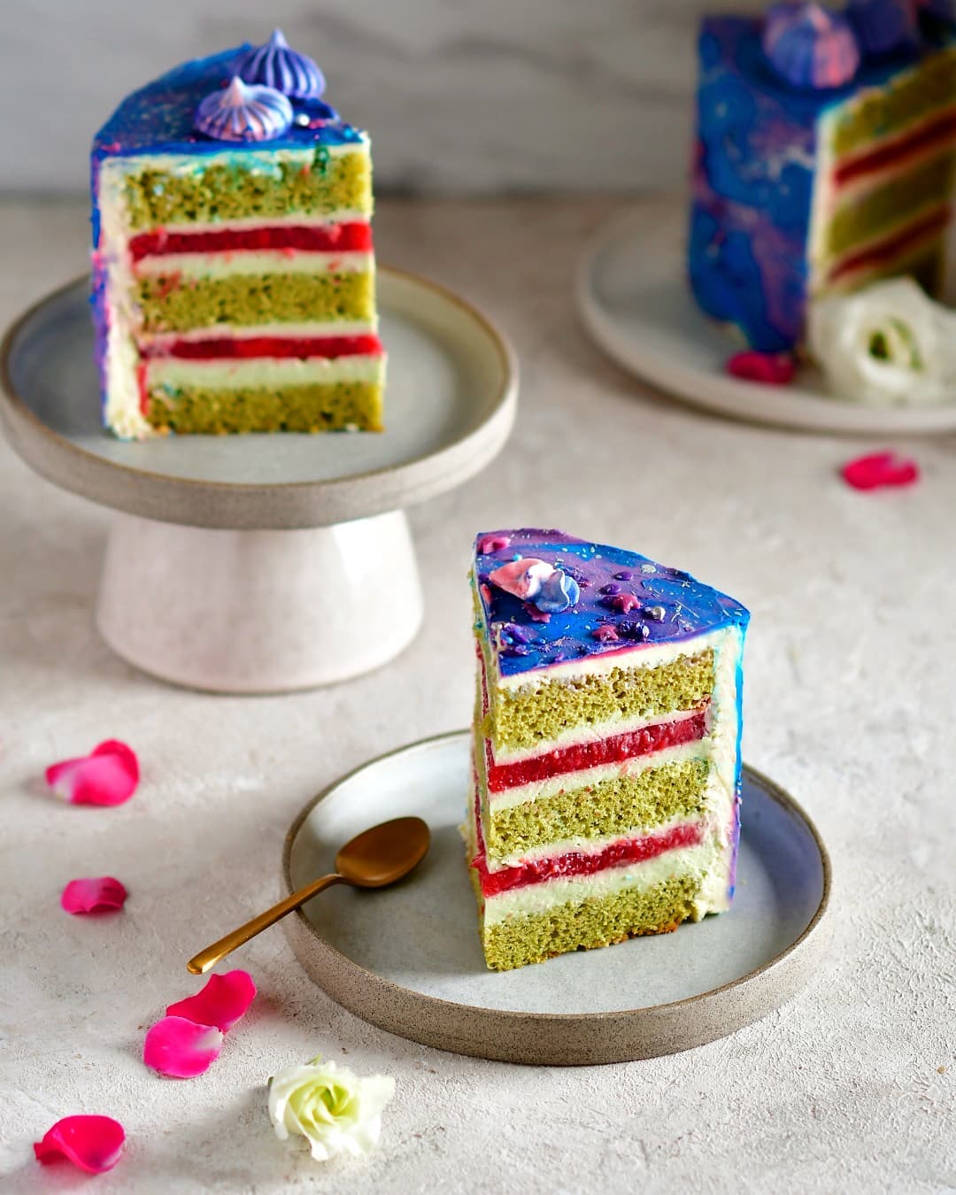 Pistachio & strawberry mousse cake