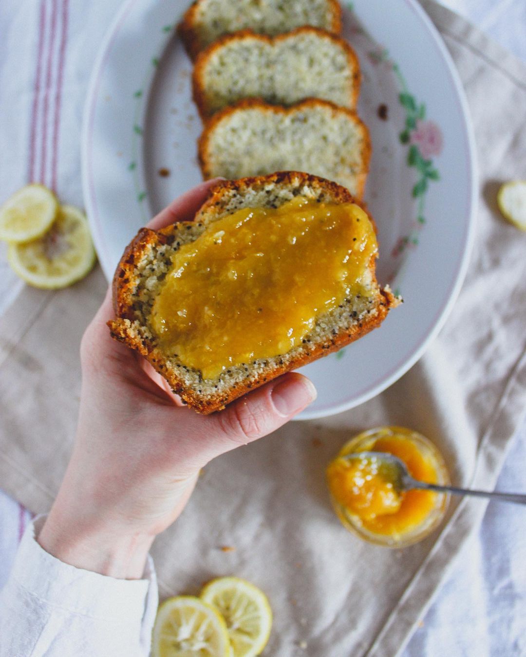 Poppy pound cake with lemon curd