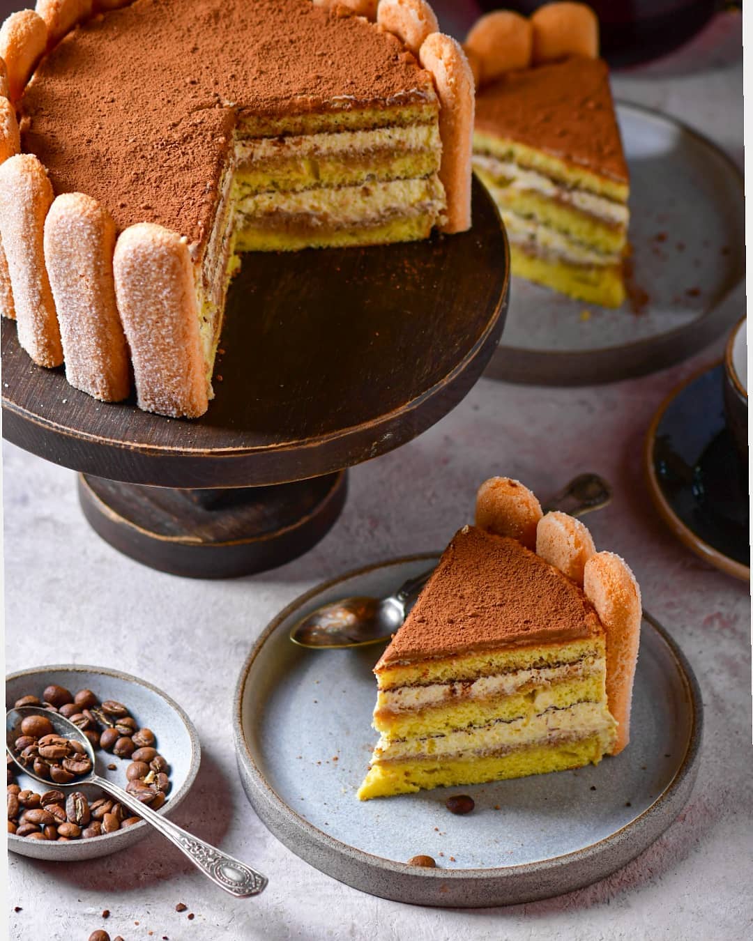 Rich Tiramisu cake