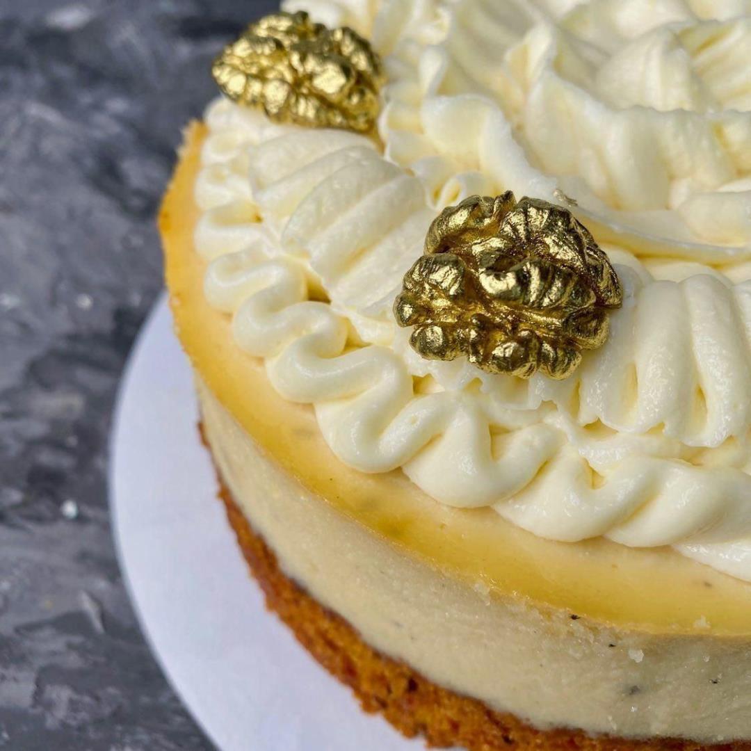 ROYAL CHEESECAKE