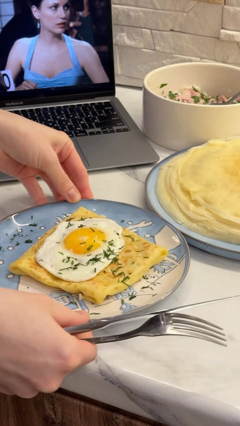 Panqueca Recheada de Presunto e Queijo