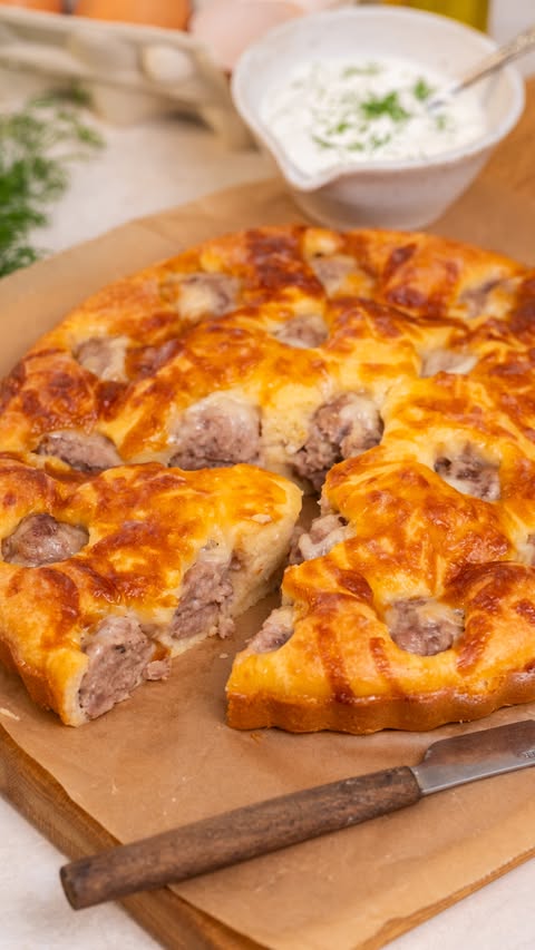 Savory Meatball Pie with Cheesy Topping