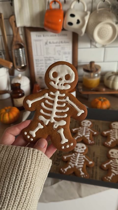 Spicy Gingerdead Men Halloween Cookies Recipe