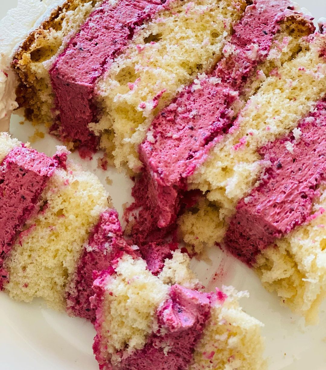 Striped currant sponge cake