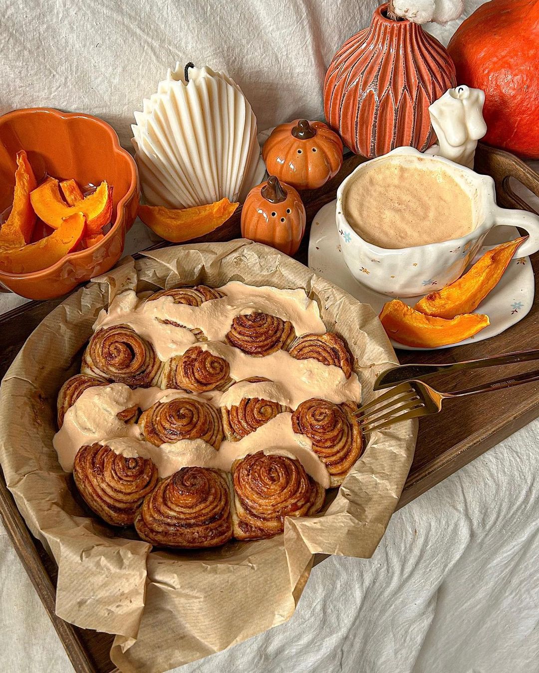 Sugar-Free Pumpkin Cinnabons