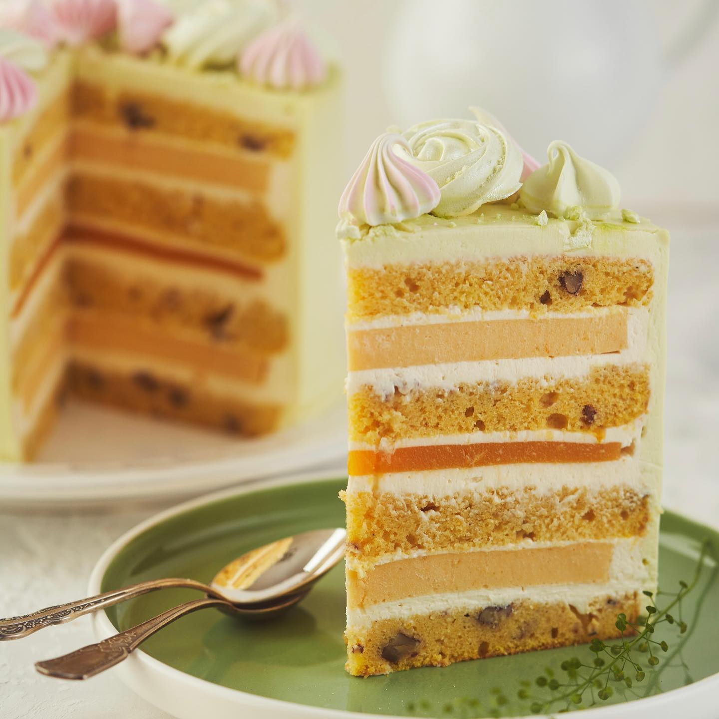 Textural pumpkin & peach cake