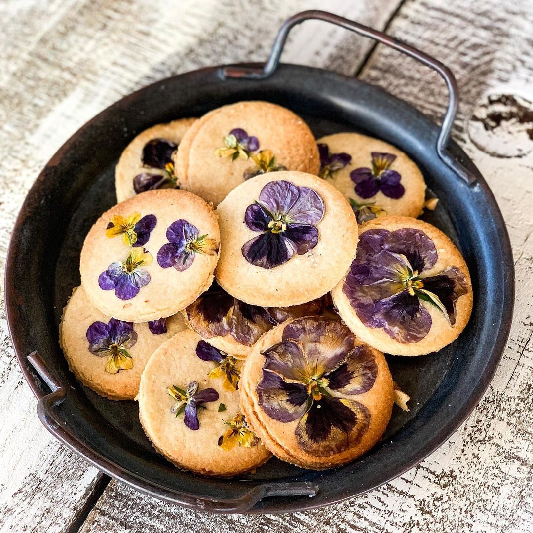 Vanilla shortbread cookies